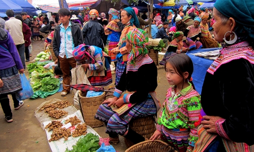 du-lich-lao-cai-tour-du-lich-mien-bac-gia-re